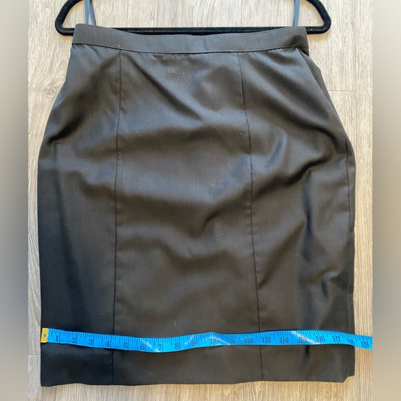 Hand made suit skirt - Picture 5 of 6